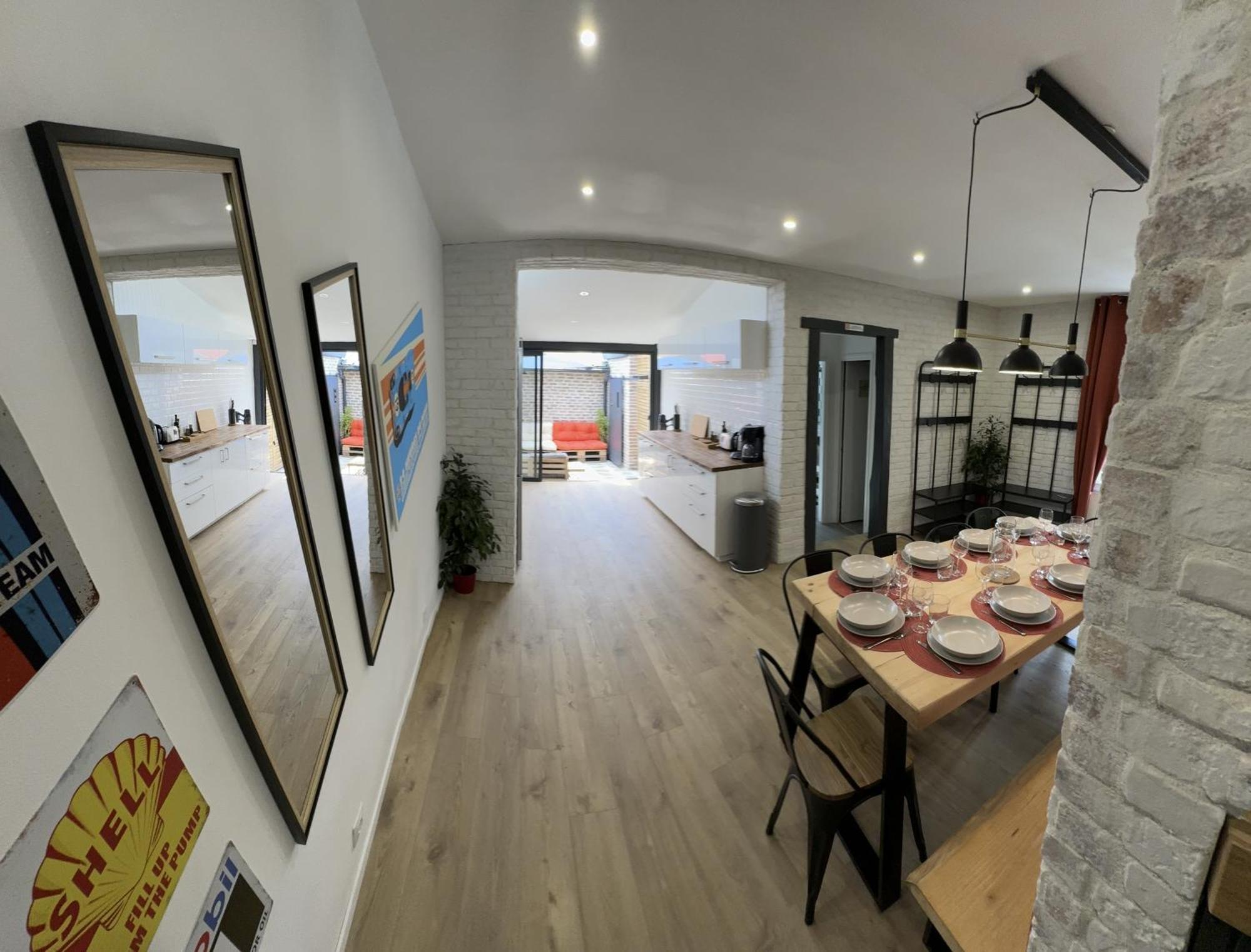 Hébergement de vacances 24h Legend - House 10 People With Private Terrace *