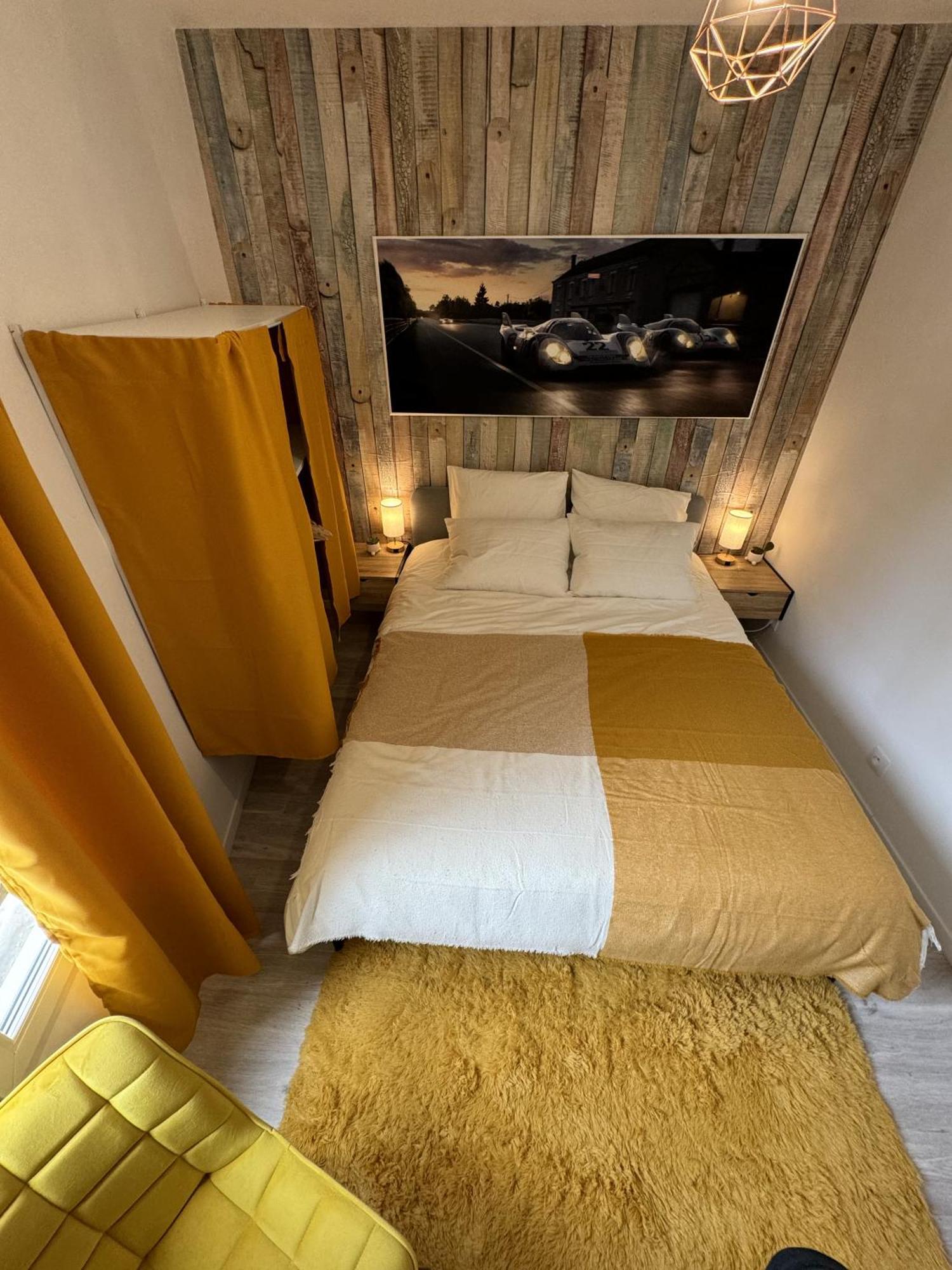 24h Legend - House 10 People With Private Terrace * Le Mans